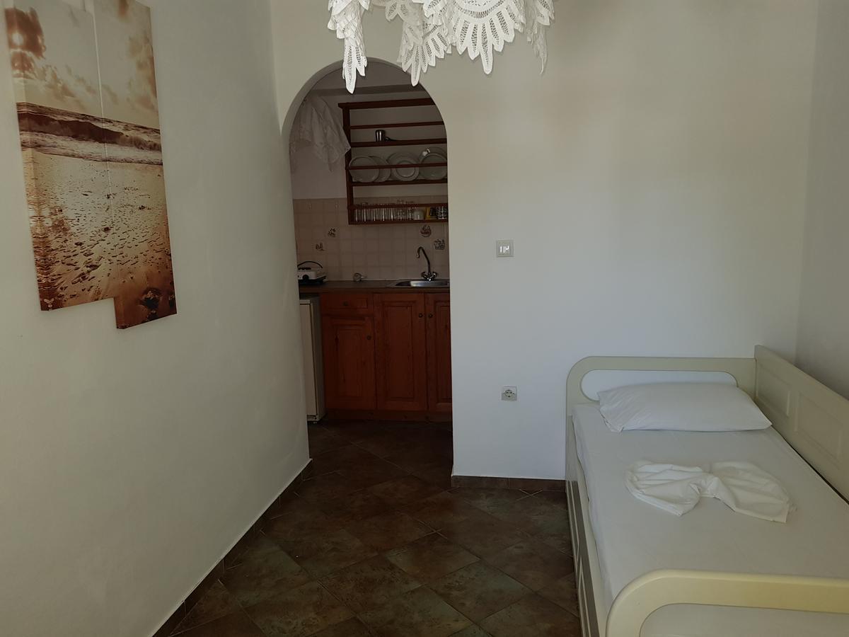 Ragoussis House Apartment Logaras Exterior foto